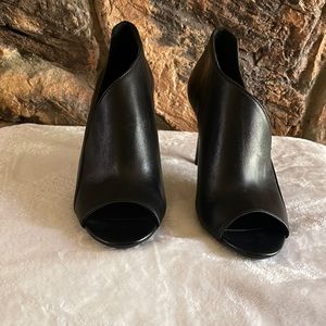 Calvin Klein leather peep toe heels